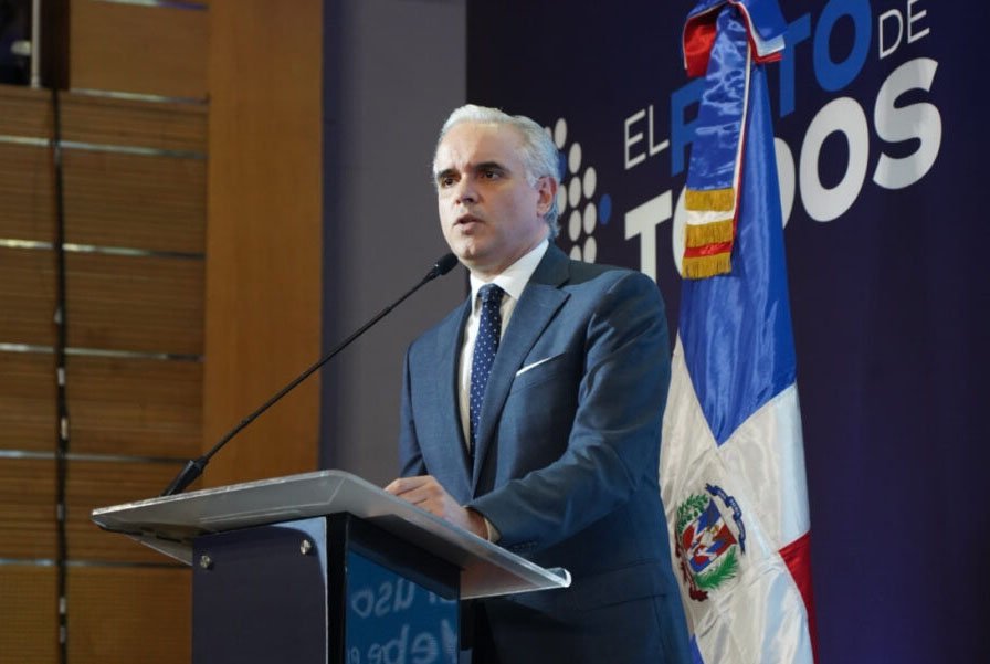 Ministro de Educación participará en agenda de alto nivel de la Unesco en París